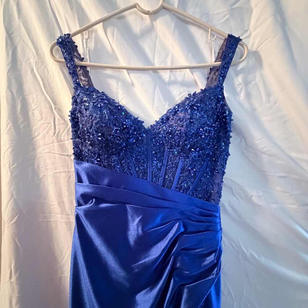Sherri Hill Sapphire Beaded Prom Gown